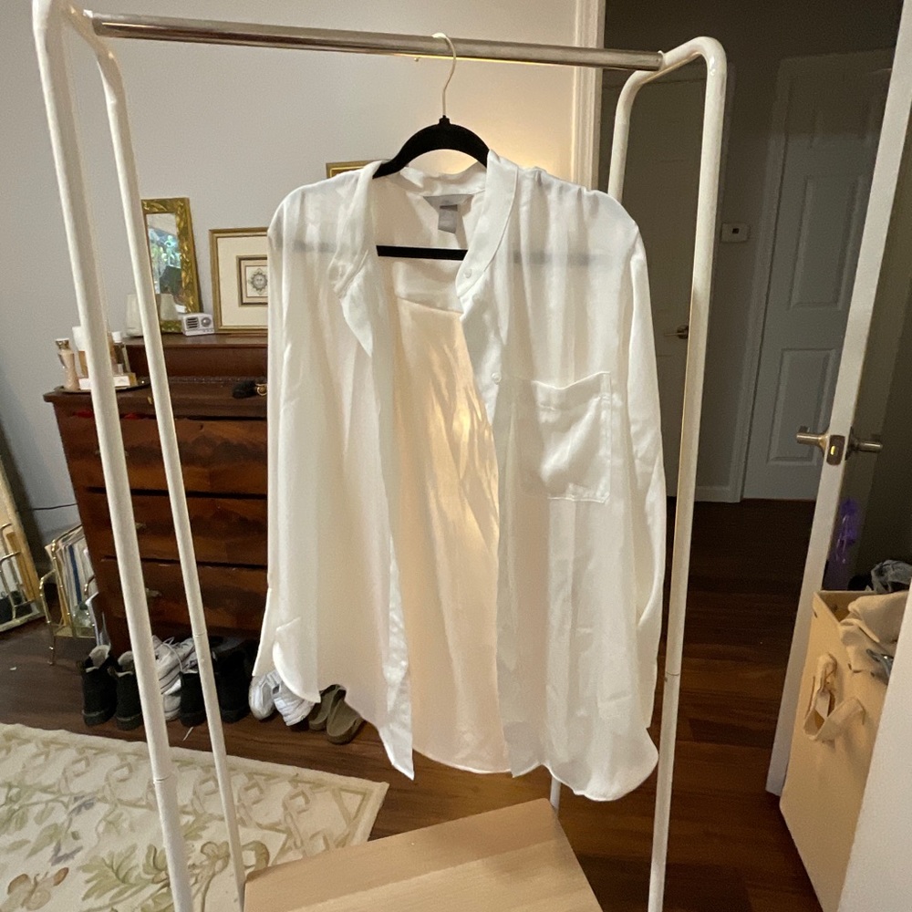 Beautiful H&M silk button up-XL